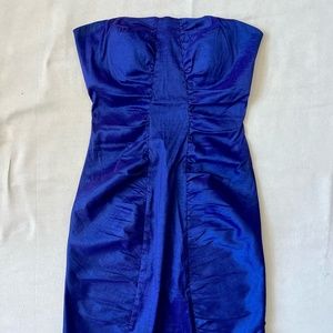 Stunning Calvin Klein Short Dress in Violet/Blue - Size 4, Perfect for Any Occas